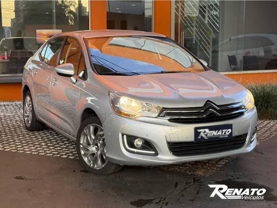CITROËN C4 LOUNGE 1.6 EXCLUSIVE 16V TURBO GASOLINA 4P AUTOMÁTICO CITROËN C4 LOUNGE 1.6 EXCLUSIVE 16V TURBO GASOLINA 4P AUTOMÁTICO